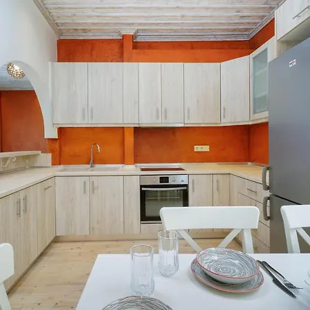 Gjoni لايميناس