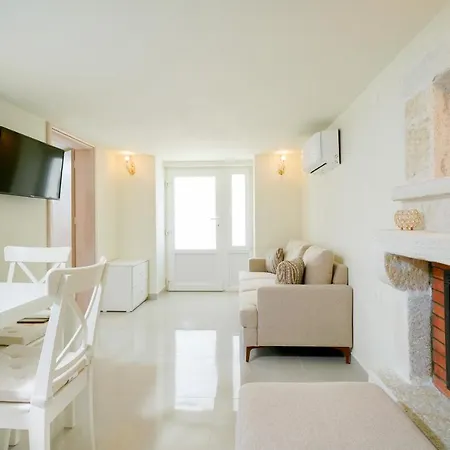 Gjoni Appartement Thasos